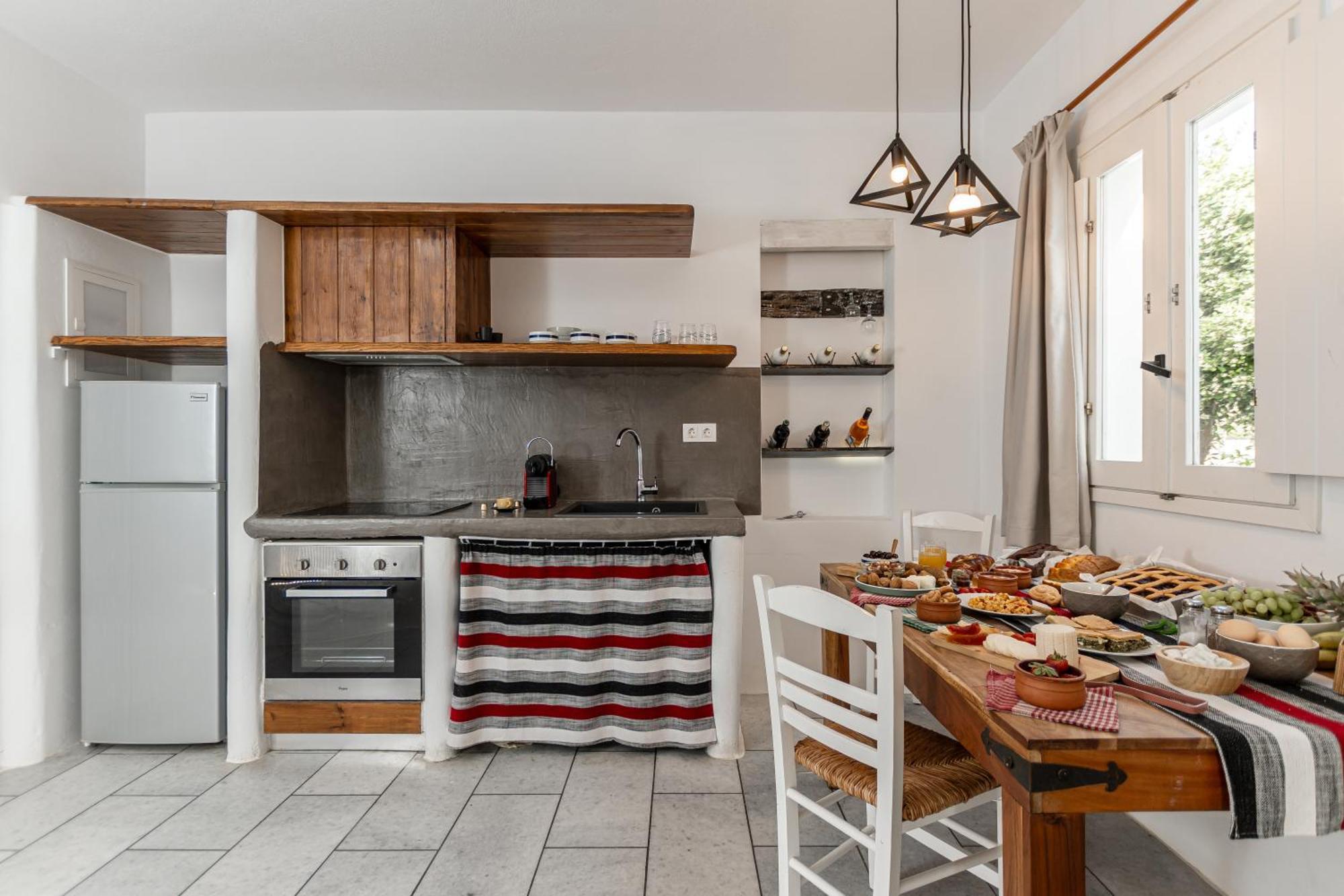 Birbas Hotel Agia Anna  Bilik gambar